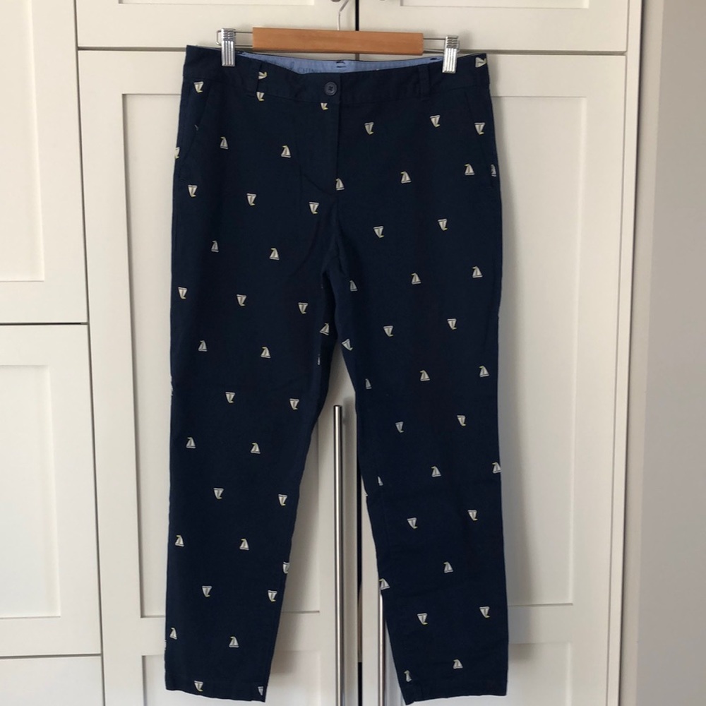 Talbots Weekend Chino Navy With Embroidered Sailboats Size 10 Petite